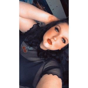 Meet your Posher, Destiny